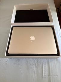 MacBook Air 13 polici