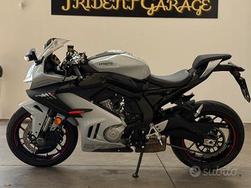 CF MOTO 675 SR-R GARANZIA 4 ANNI PREZZO PROMO
