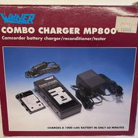 Camcorder battery charger universale