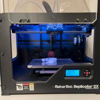 Makerbot replicator 2x