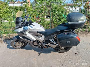 Honda crossrunner  800 ABS