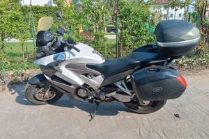 Honda crossrunner  800 ABS