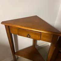 Angoliera/Mobiletto svuotatasche legno