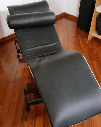 chaise longue pelle