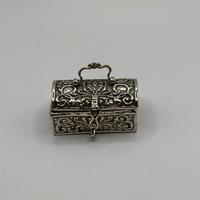 Miniatura argento 800 bauletto portapillole raro
