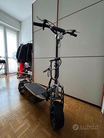 monopattino elettrico