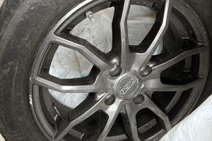 4 Cerchi in lega PSW + gomme invernali Bridgestone