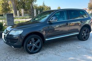 Volkswagen Touareg 3.0/240CV V6 TDI DPF tip.