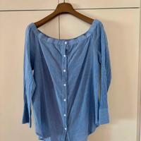 Camicia azzurra collo largo