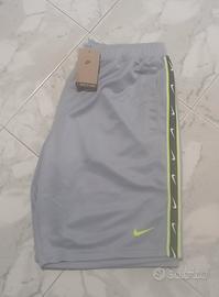 Pantaloncino Nike taglia L 