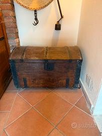Baule in legno massello
