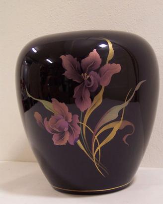 Vaso con disegno floreale