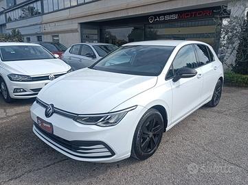 Volkswagen Golf 1.0 eTSI EVO DSG Life