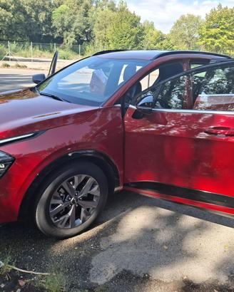 Kia sportage benzina elettrica GT line