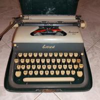 macchina da scrivere 