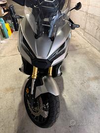 Honda X-adv 750 mod. 2021