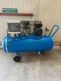 Compressore 220 volt 100 litri