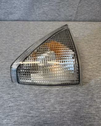 Freccia SX Bianca Alfa 75