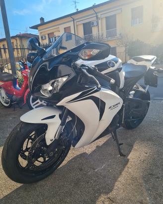 Honda CBR 1000 Fireblade