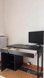 SCRIVANIA IKEA MICKE + SEDIA IKEA DA UFFICIO