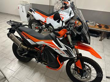 KTM 790 ADVENTURE R