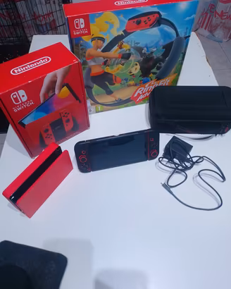 Nintendo switch OLED  edizione limitata 