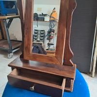 Specchierina in legno massello 