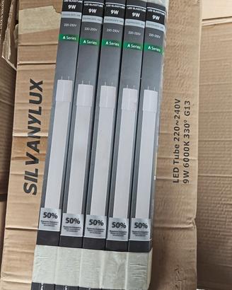 Tubi LED T8 Silvalux 9W 6000K G13 Nuovi