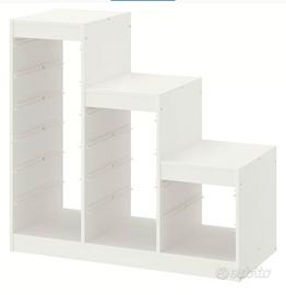 mobile Trofast di Ikea
