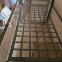 tavolo in vetro stile moderno