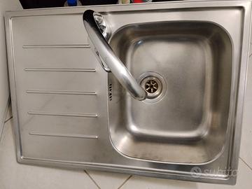 LAVELLO IN ACCIAIO INOX
