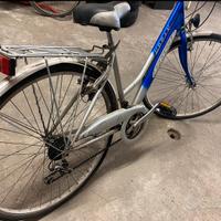 Bicicletta city bike unisex diam. 26 NO MTB