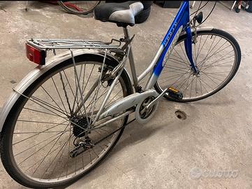 Bicicletta city bike unisex diam. 26 NO MTB