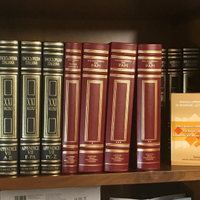 Enciclopedia  TRECCANI 64 volumi Come nuova