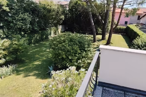Appartamento con 80mq di terrazzo