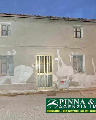 Tramatza - casa tipica del posto