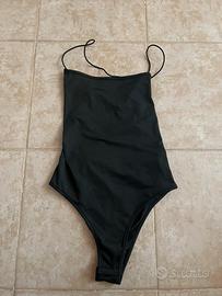 Vestito nero donna con schiena scoperta s