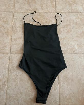 Vestito nero donna con schiena scoperta s