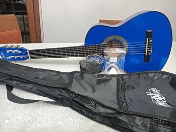 Chitarra acustica classica