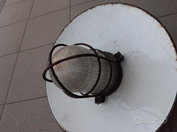 Lampada industriale vintage da esterno