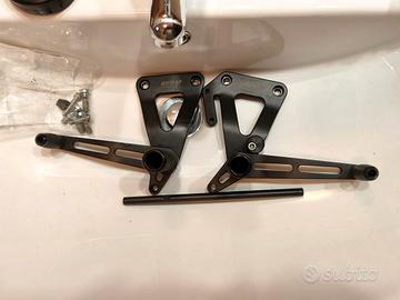 Pedane arretrate superbike Gifrap per Ducati 888