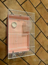 Gabbietta per roditori.