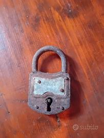 Lucchetto primo anni 900