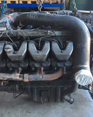 Motore Scania 144 530
