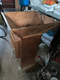 Macina mais a corrente 220