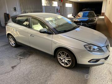 Lancia delta 1.9 mjt