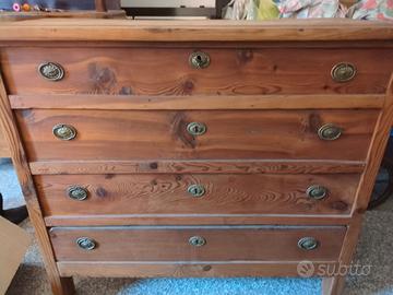 MOBILE ANTICO CON APERTURA DALL'ALTO