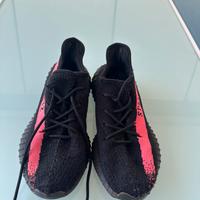 Yeezy boost 350 V2