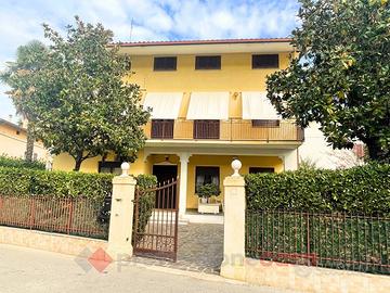 Villa o villino Perugia [AV2025-133VRG]