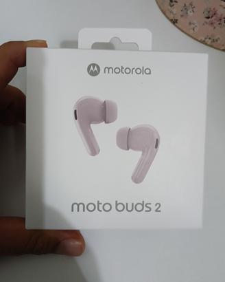 moto buds 2